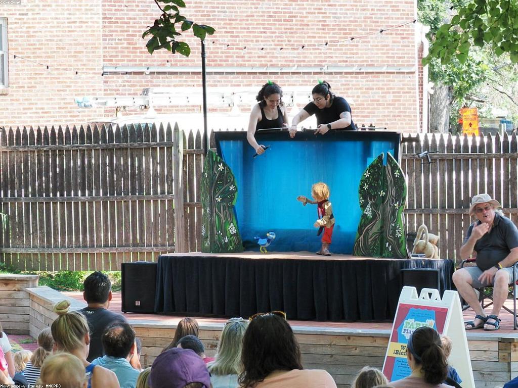 ព្រឹត្តិការណ៍លេងដ៏រំភើបនៅកម្ពុជា