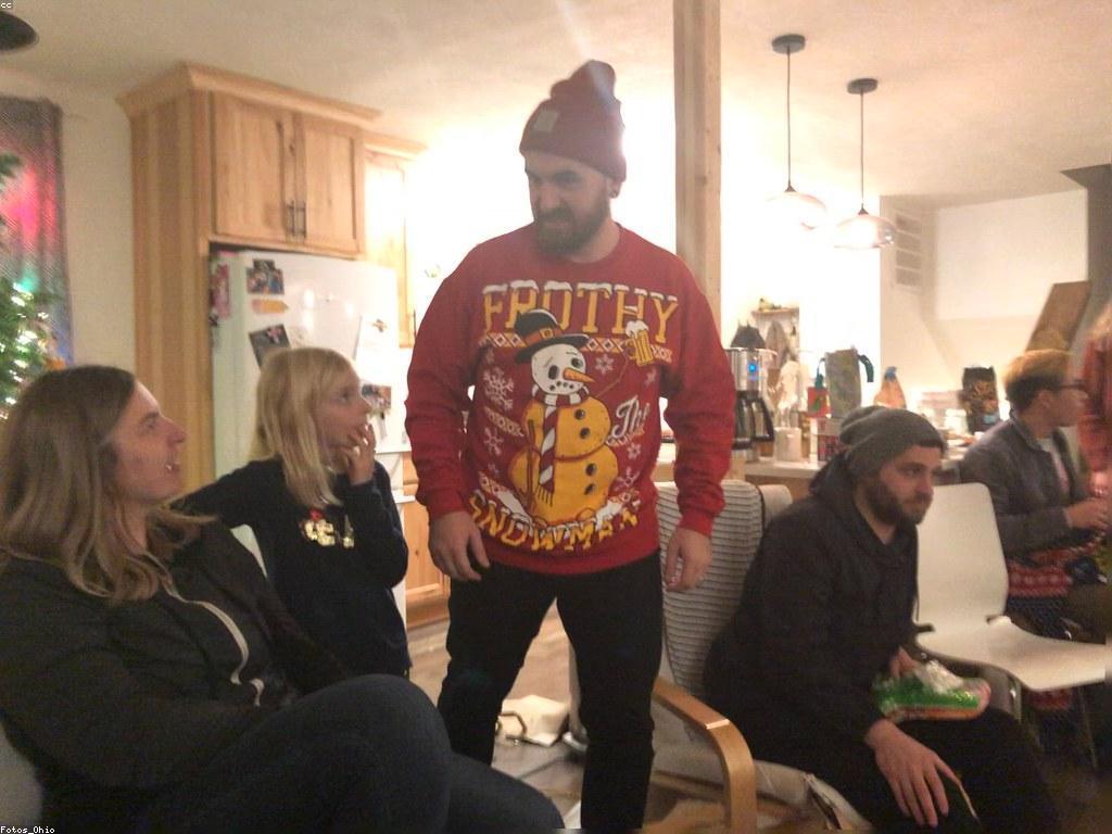 យុទ្ធសាស្ត្រលេង: ការច្នៃប្រឌិតនិងការប្រកួតប្រជែងសម្រាប់កុមារនៅក្នុងសង្គមសម័យថ្មី