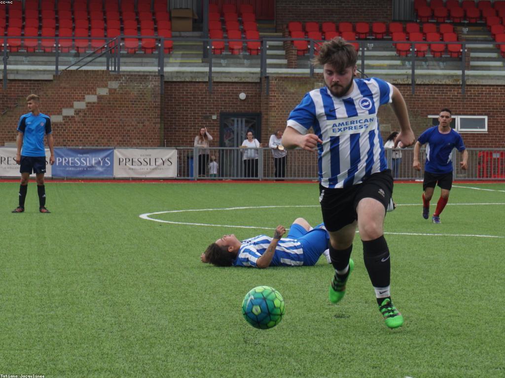 ការលេងនានា: ការថែរក្សាចិត្តនិងសុខភាព